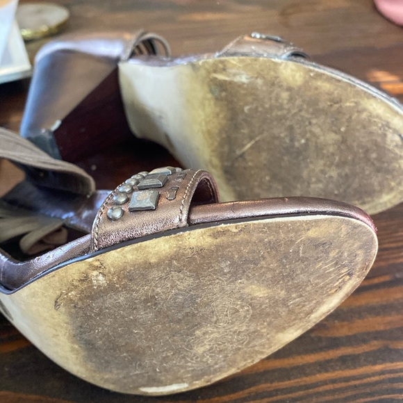 Vince Camuto Heels Size 8.5 - Picture 5 of 8